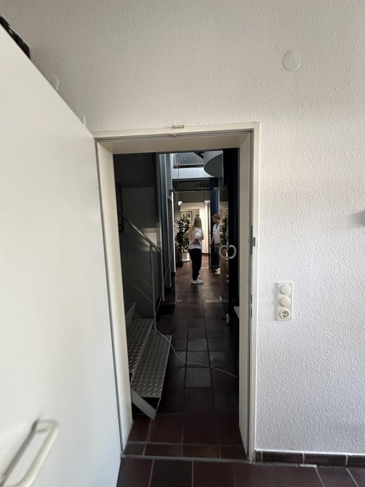 Kompaktes Büro 24 m² in Langenfeld